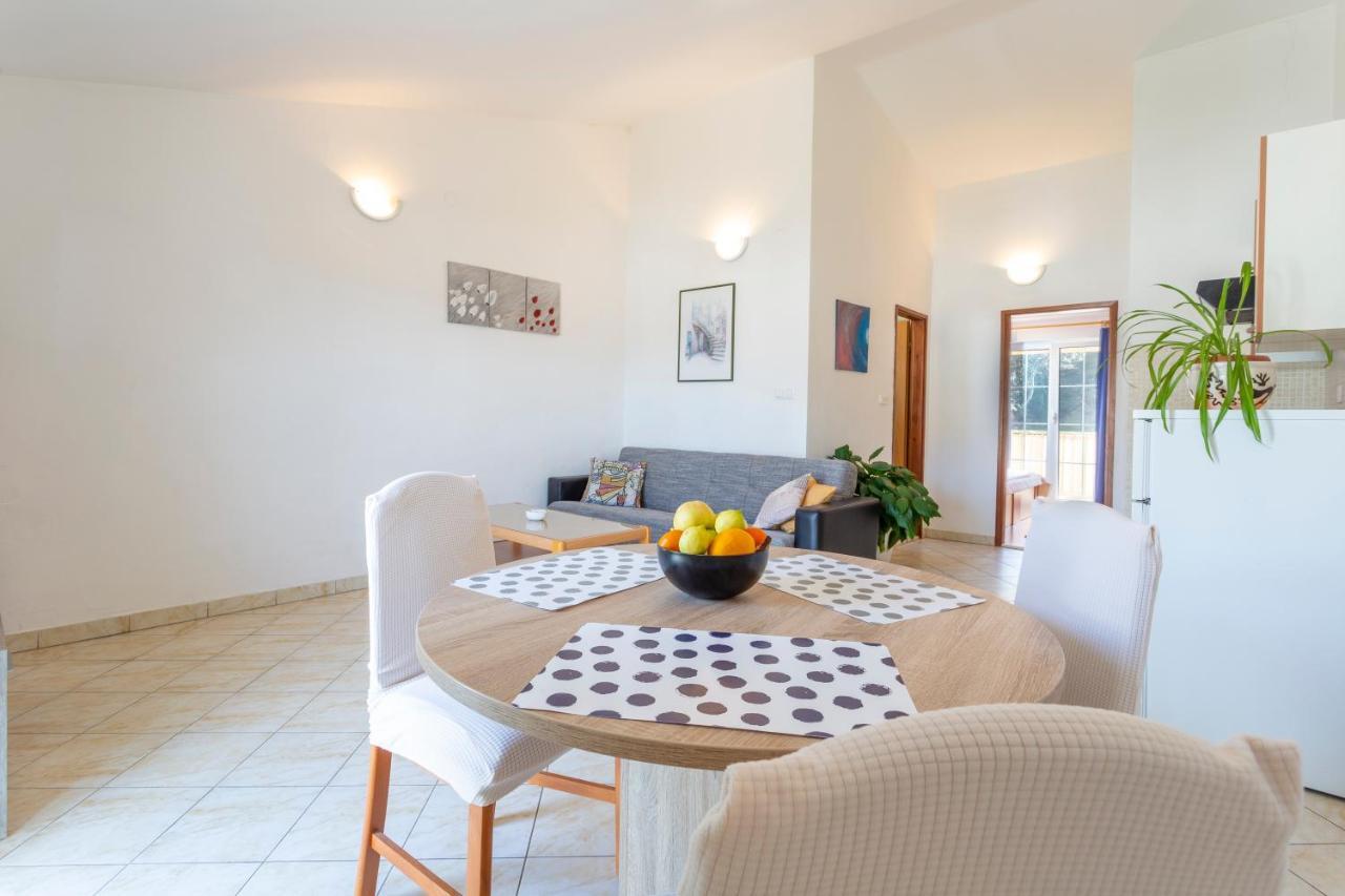 Apartments Marica Hvar Town Luaran gambar